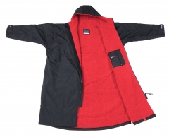 dryrobe advance long sleeve changing robe - black/red